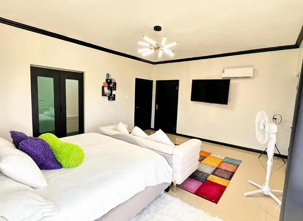 Where Luxury Meet Comfort Kupuis Jamaica